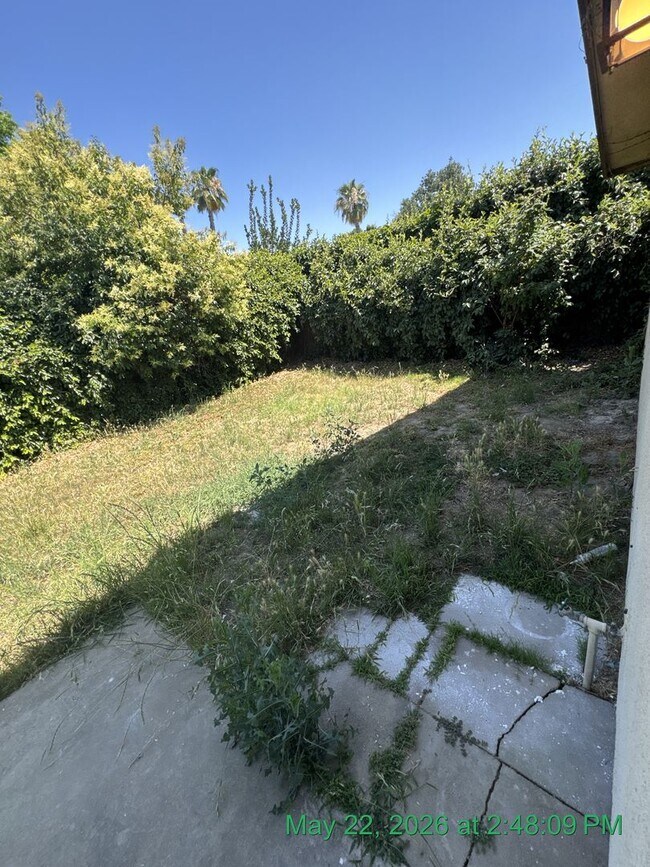 Building Photo - 1566