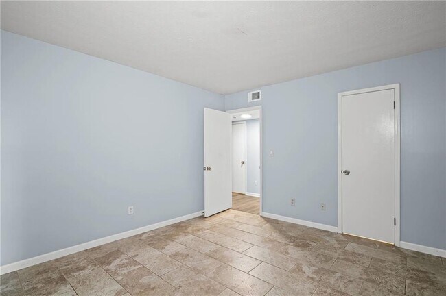 Building Photo - 1306 Natchez Trace