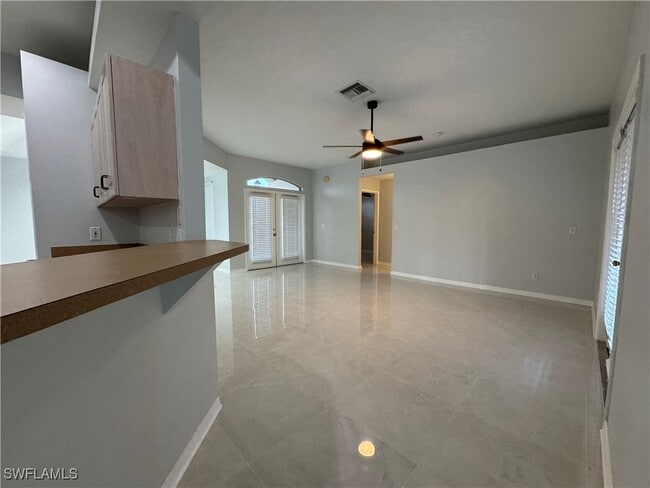 Building Photo - 4649 Santiago Ln