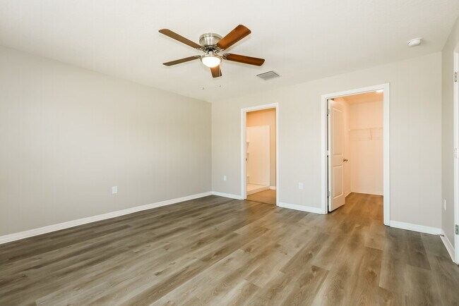 Building Photo - 11437 Stone Pine St