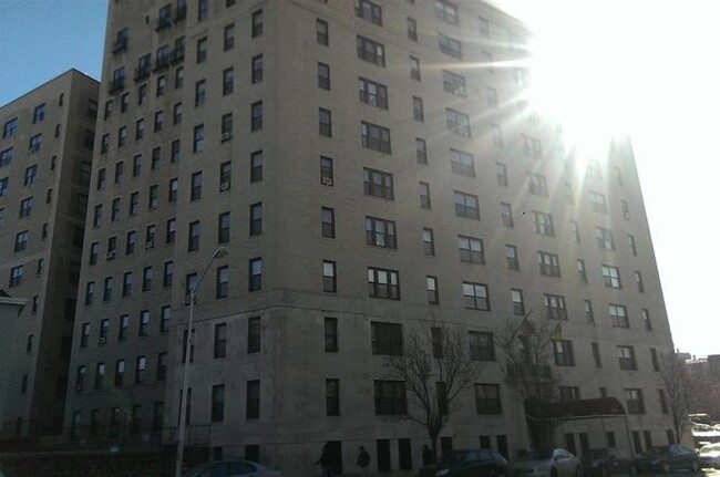 Building Photo - 2600 John F. Kennedy Blvd