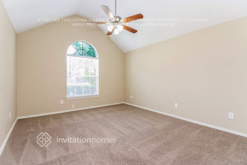 Building Photo - 2702 Whetstone Dr