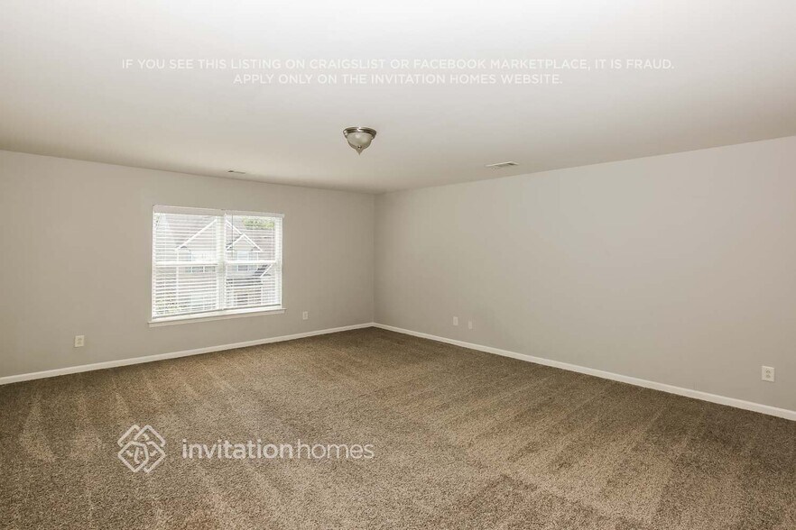 Building Photo - 717 Perth Dr