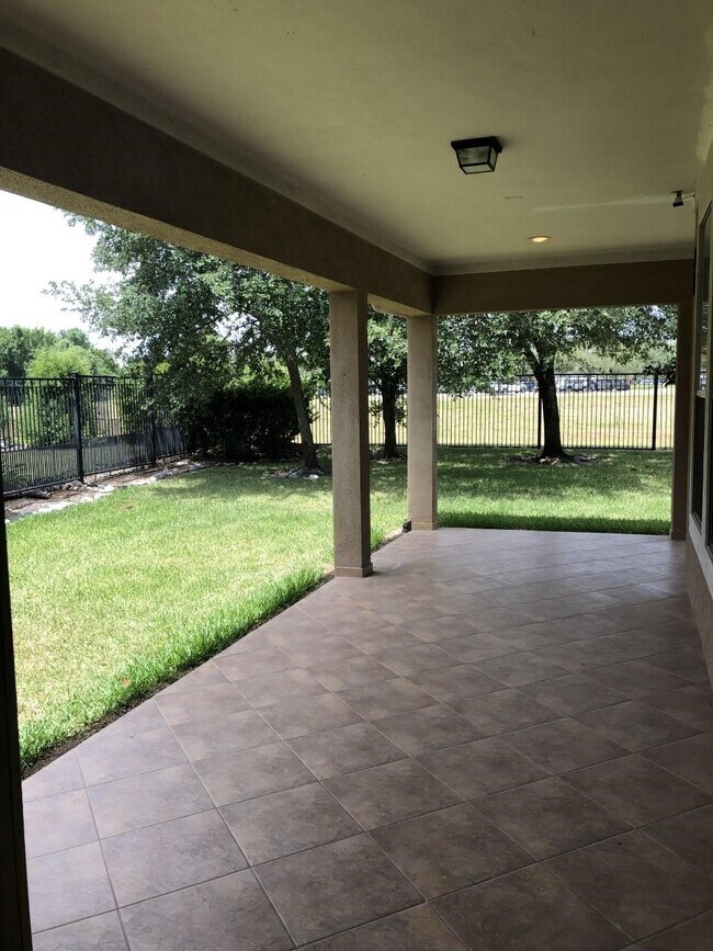 Building Photo - 8311 Cabrillo Landing Ct