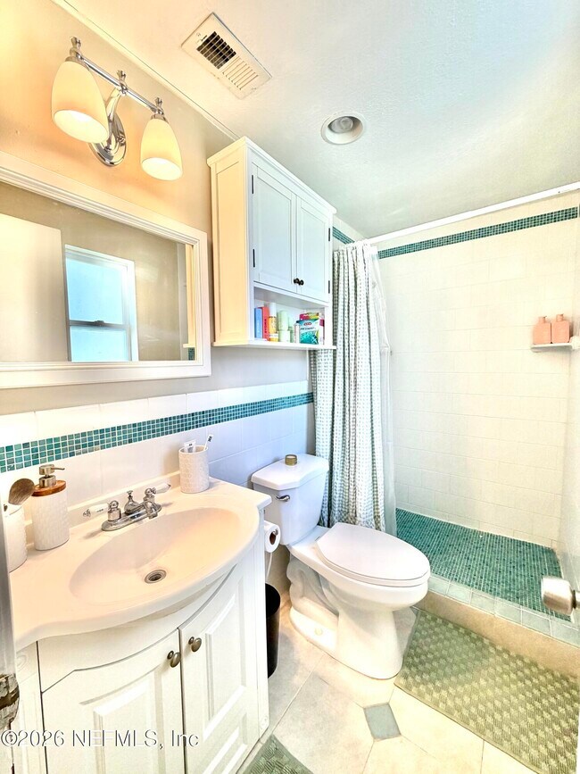 Building Photo - 25 Seatrout St