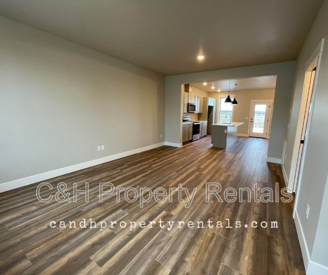 Building Photo - 6077 Northstead Ave