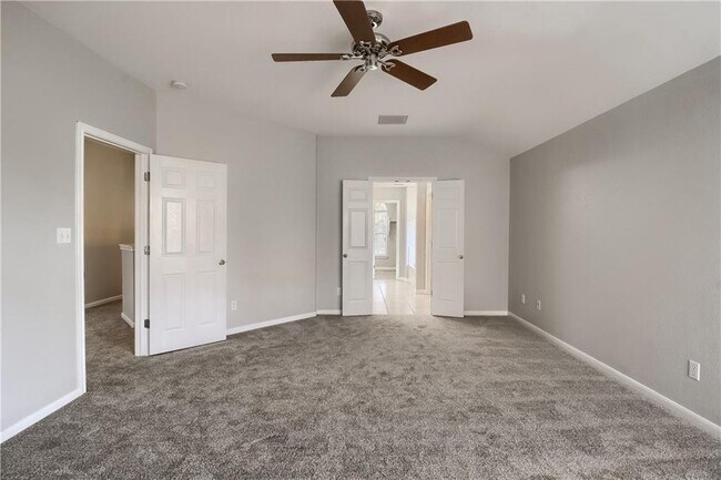 Building Photo - 1009 Placid Creek Ct