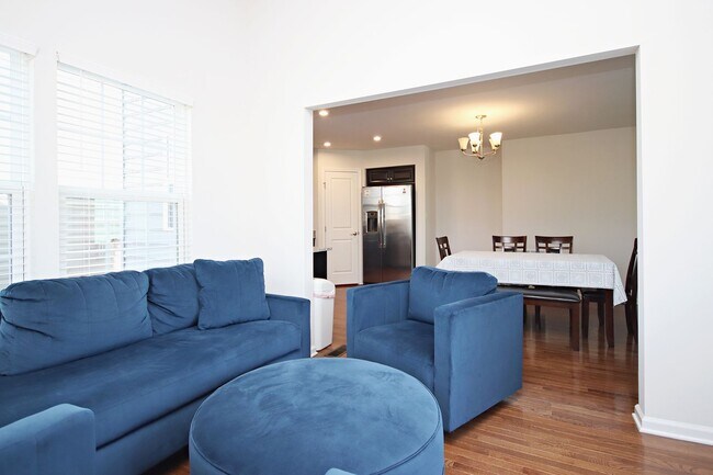 Building Photo - Spacious Pet-Friendly Home Near NGIC