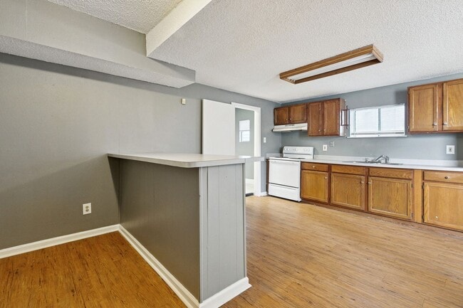 Building Photo - 416 Evelina St