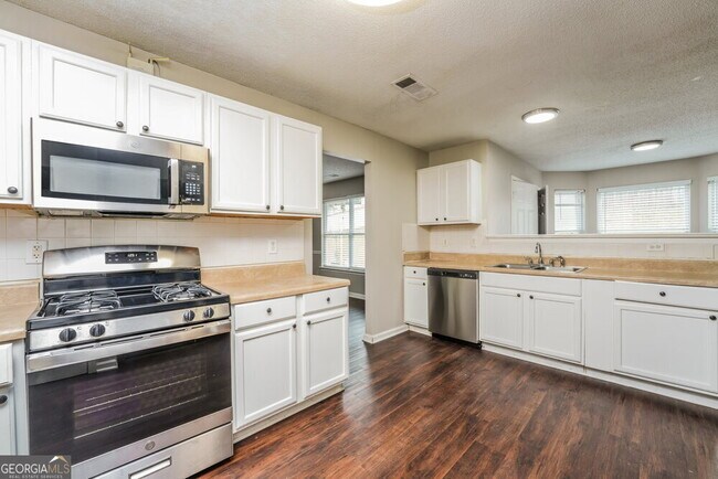 Building Photo - 4670 Bridle Point Pkwy