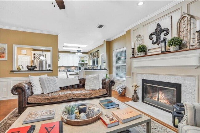 Building Photo - 18214 Spruce Creek Dr
