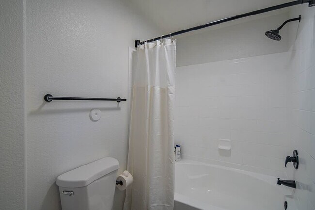 Building Photo - 7455 N 95th Ave