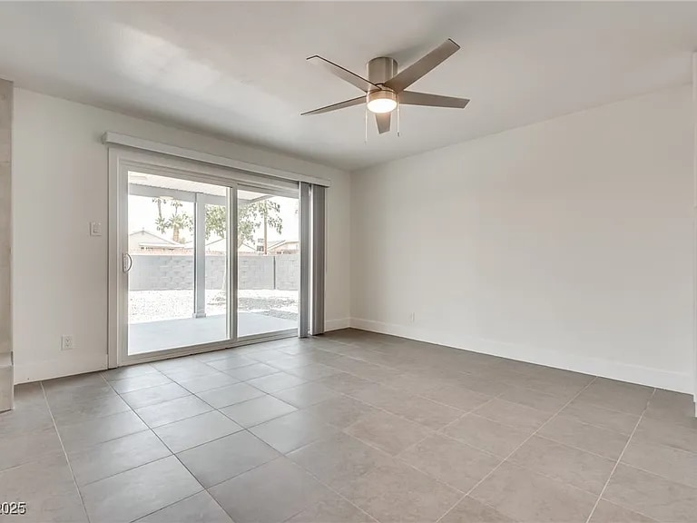 Building Photo - 5423 Saltaire St