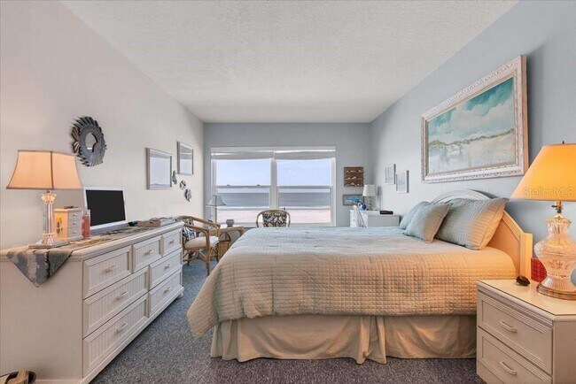 Building Photo - 6154 Midnight Pass Rd