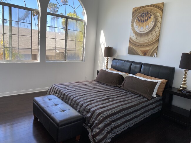 Sunny Master Bedroom - 408 W Queen St