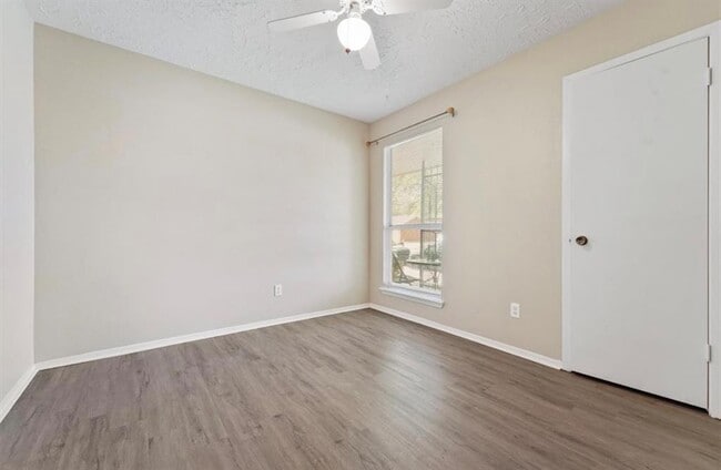 Building Photo - 1334 Great Dover Cir