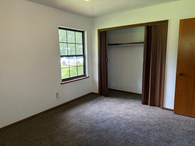Building Photo - 16326 NW 118th Pl