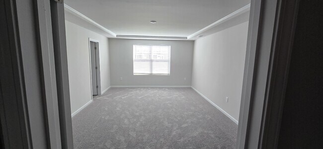 Building Photo - 5006 Kota St