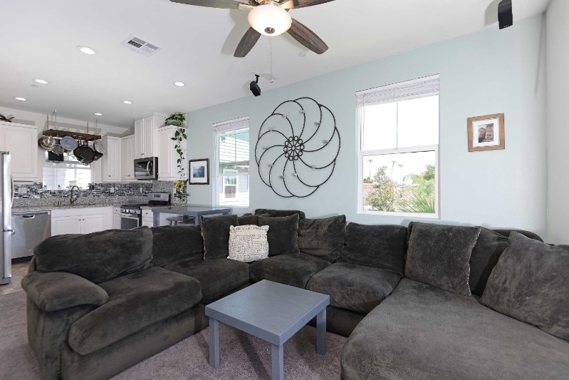 Building Photo - 529 Sandpiper Wy