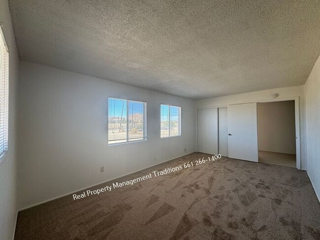 Building Photo - 38962 180th St E