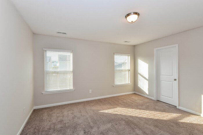 Building Photo - 316 Beacon Field Rd