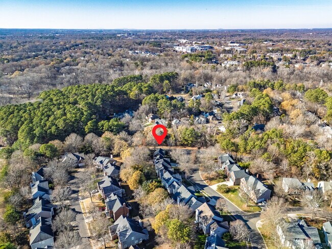 Building Photo - 9200 Brechin Dr