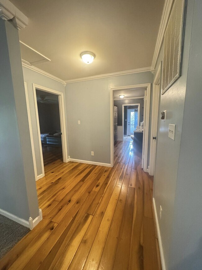 Building Photo - 7506 KY-32