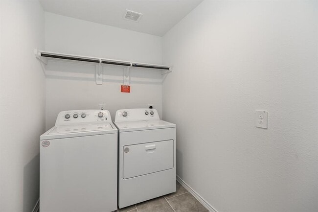 Building Photo - 1026 Appaloosa Ln