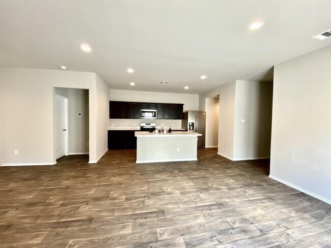 Building Photo - 12751 Landon Lgt N