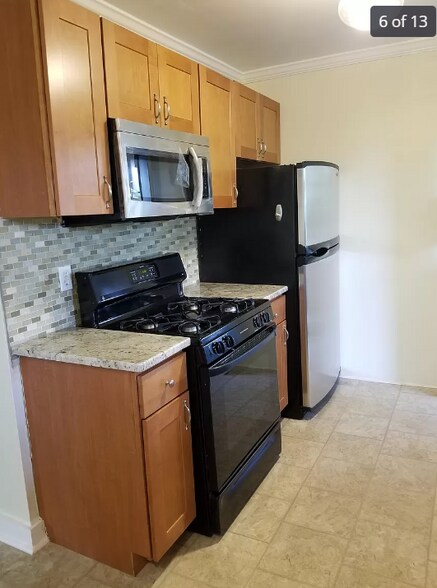 Building Photo - 30 Hobson Ave