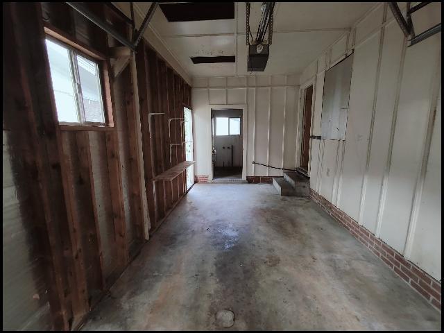 Building Photo - 20 Glenmere Dr