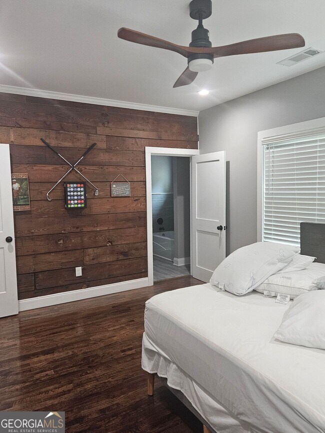 Building Photo - 2429 Hosea L Williams Dr SE