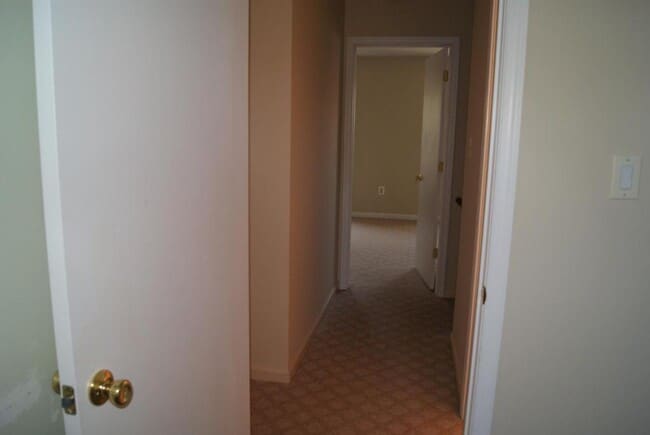 Building Photo - 9156 Stevens Ct
