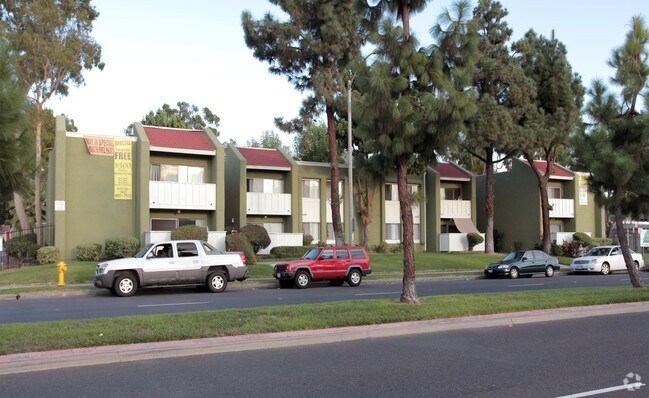 Building Photo - Centralia Apartments
