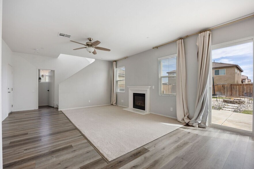 Building Photo - 3702 Mt San Gorgonia Ave