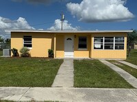 Building Photo - 3388 Croton Terrace