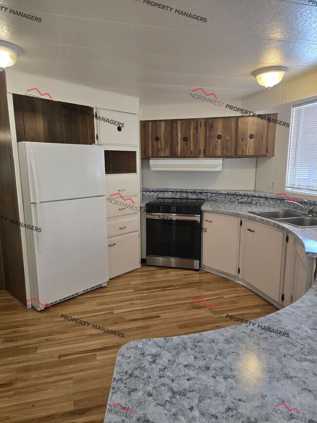 Building Photo - STATUS: *RENTED* |  R255E | $2850 ( FARM PROPERTY- LIVESTOCK WELCOME)
