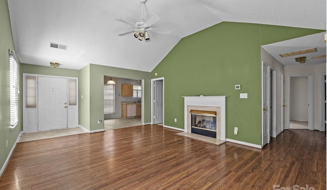 Building Photo - 13403 Michael Lynn Rd