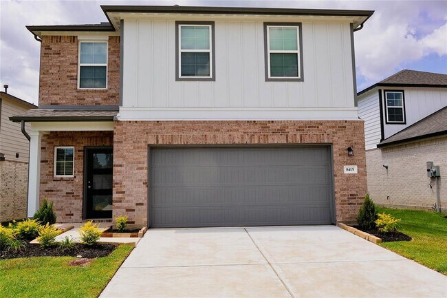 Primary Photo - 8415 Sweet Cherry Ln