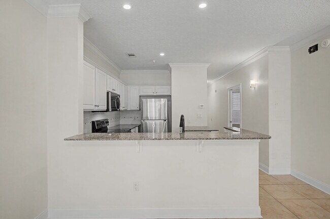 Building Photo - 159 Brooks St SE