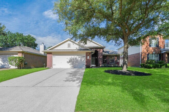 Primary Photo - 14623 Cypress Cottage Ct