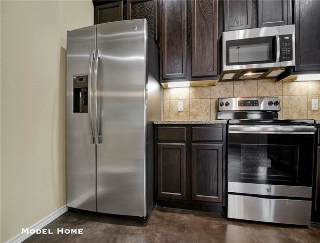 Building Photo - 1128 Stanley Wy