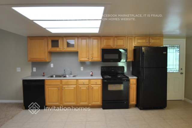 Building Photo - 13007 Sydney Rd