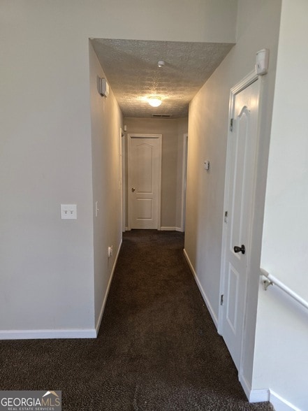 Building Photo - 65 Trelawney Ave