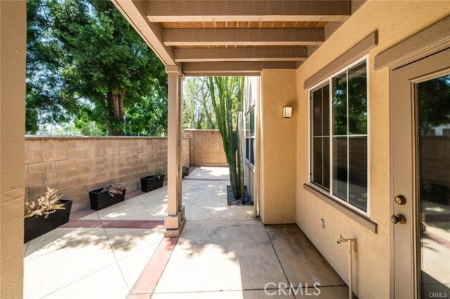 Building Photo - 8 San Clemente