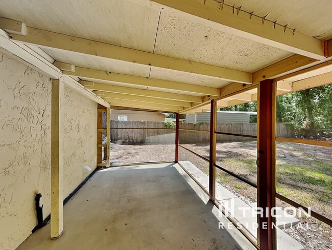 Building Photo - 2846 Tanglewood Blvd