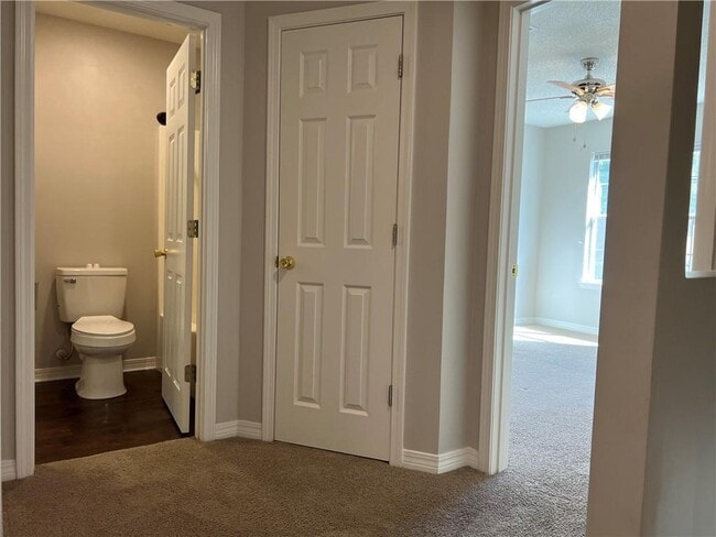 Building Photo - 132 Bayou Sara Ave