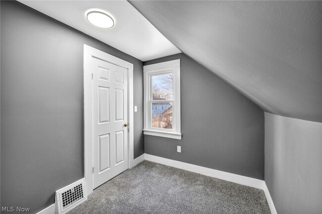 Building Photo - 2986 E 59th St