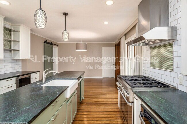 Building Photo - 413 Walhalla Rd