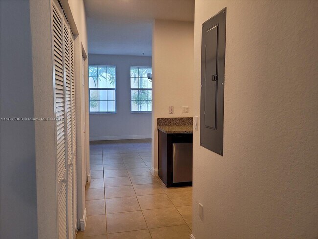 Building Photo - 863 SW 147th Ave